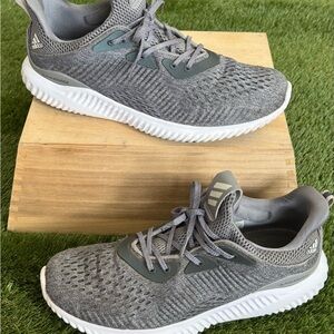 Men’s Adidas Gray Alpha Bounce Athletic Sneakers Size 10.5